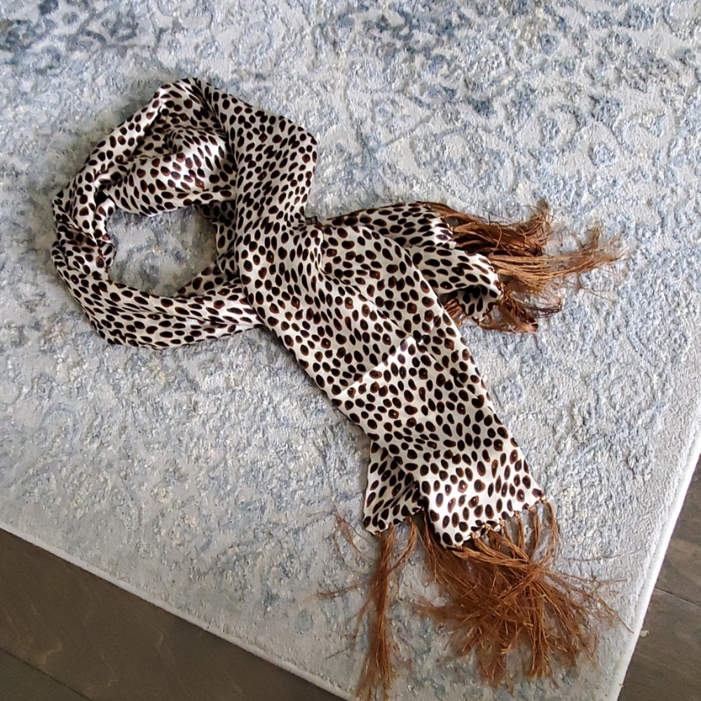 Animal print scarf NEW